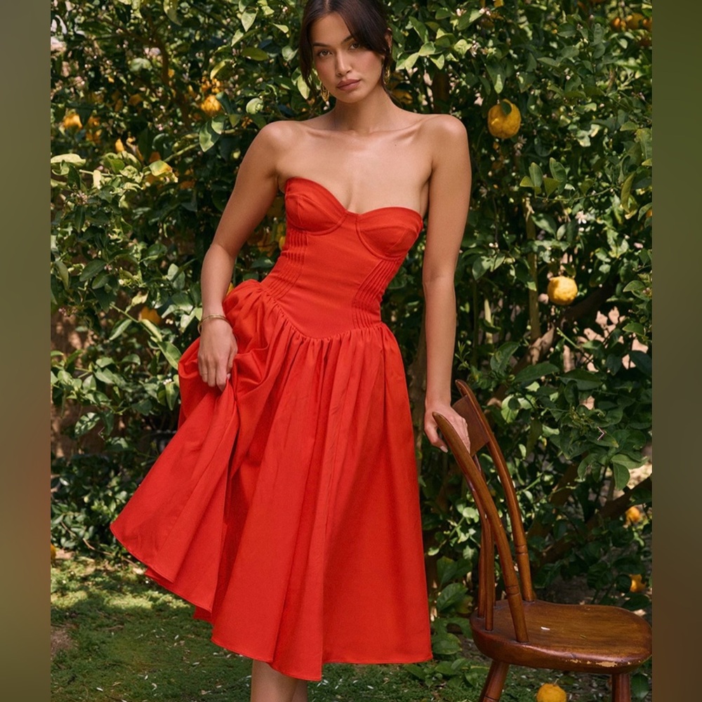 House of CB 'ELIZABETH' STRAPLESS
MIDI SUNDRESS